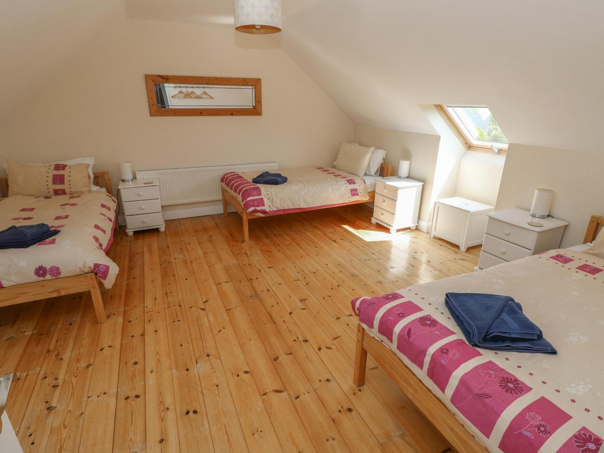 Yr Hen Ardd Villa Haverfordwest Buitenkant foto