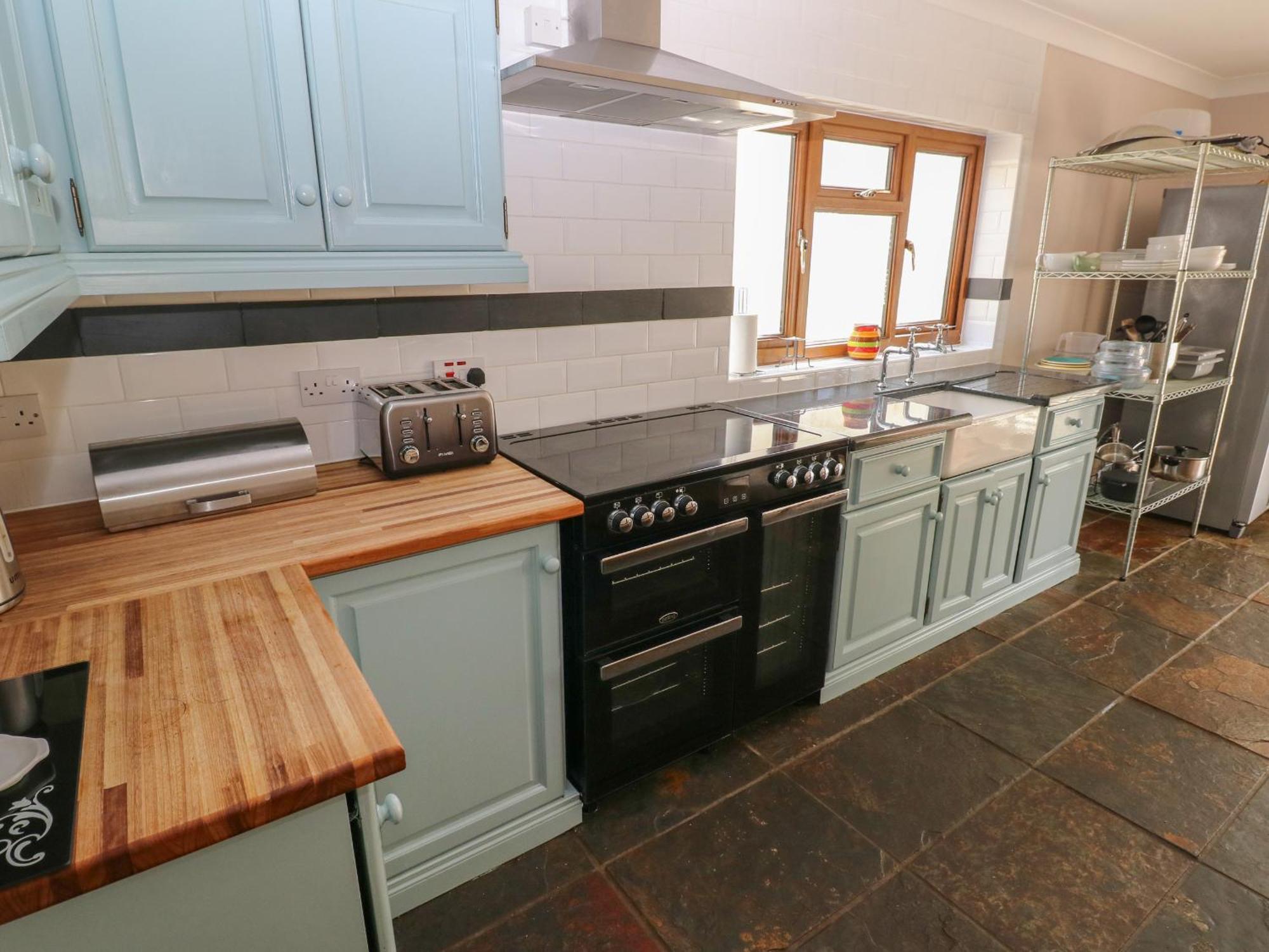 Yr Hen Ardd Villa Haverfordwest Buitenkant foto
